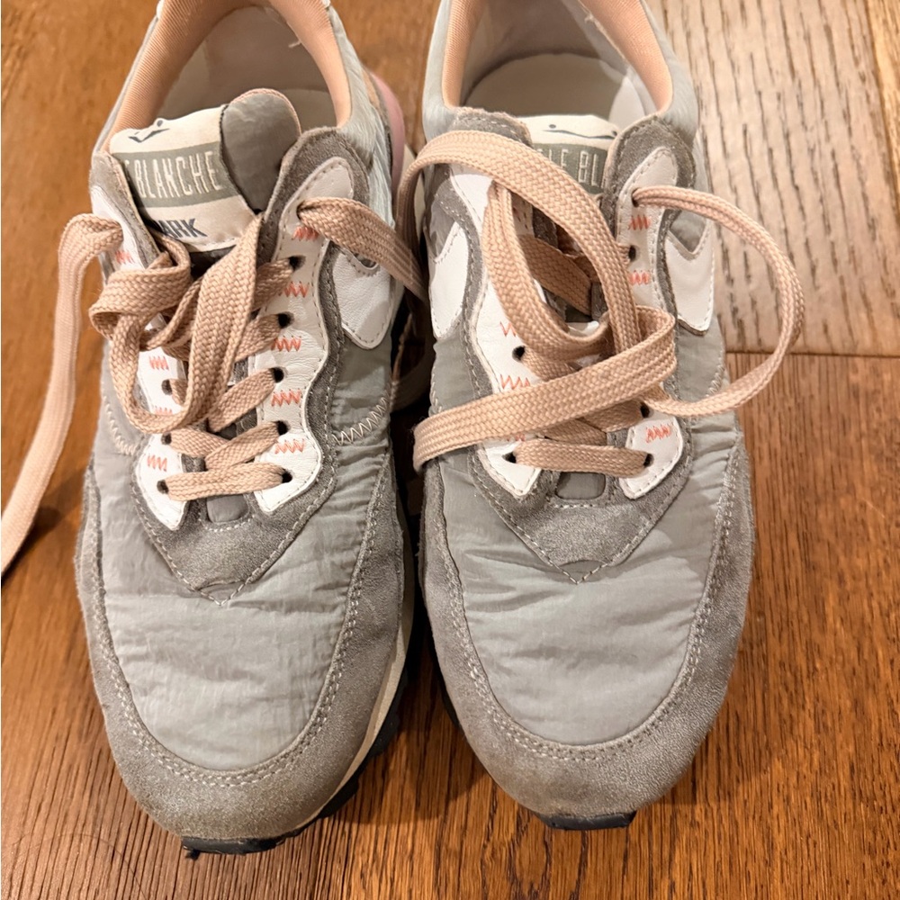 Voile Blanche Gray and Pink Women's Sneakers - Picture 2 of 11